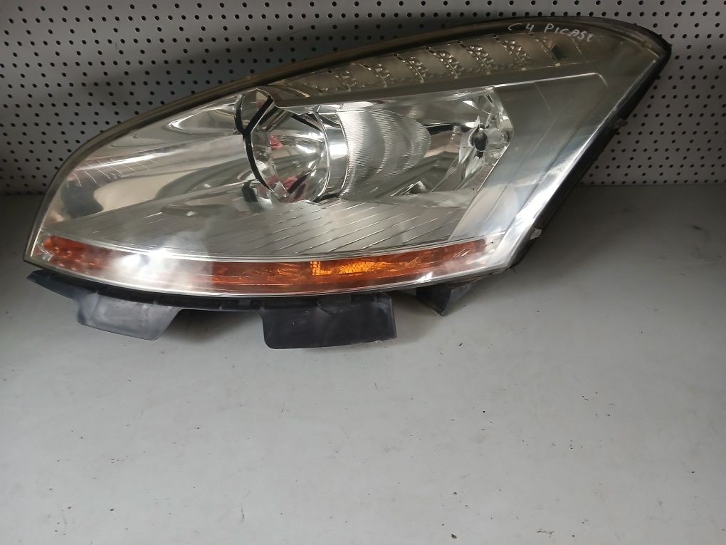 Ляв фар Citroën C4 picaso