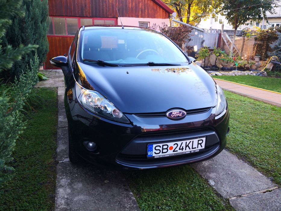 Ford Fiesta 1.3 80 Cp Euro 5  2013