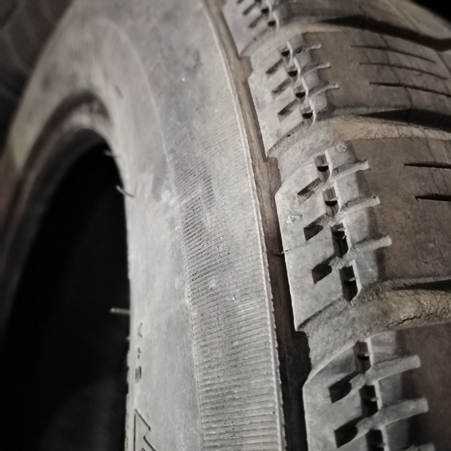 Продавам Гуми Pirelli 205/55/16