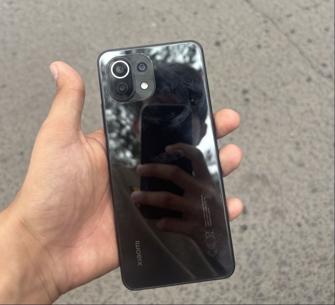 Продам mi 11 lite идеал