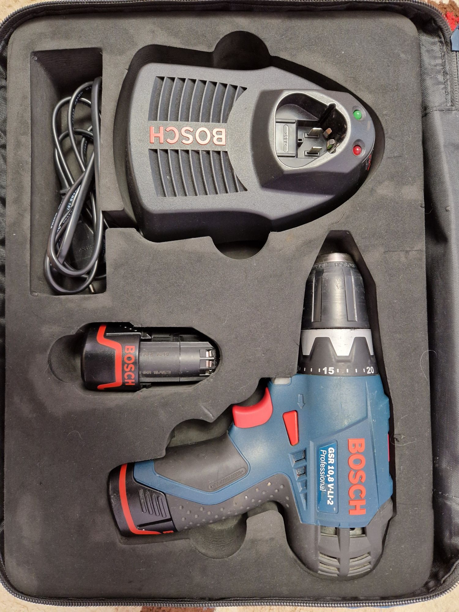 Autofiletanta Bosch GSR 10,8V-Li-2 Profesional