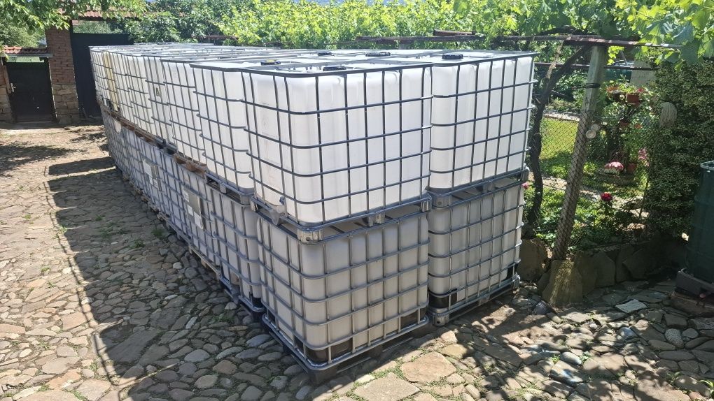 Ibc tank 1000 l бидони за вода 1000 литра