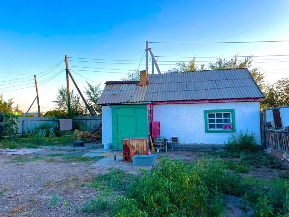 Сдам в аренду дачу.  Мурат 2 дачи, 2 минуты от остановки