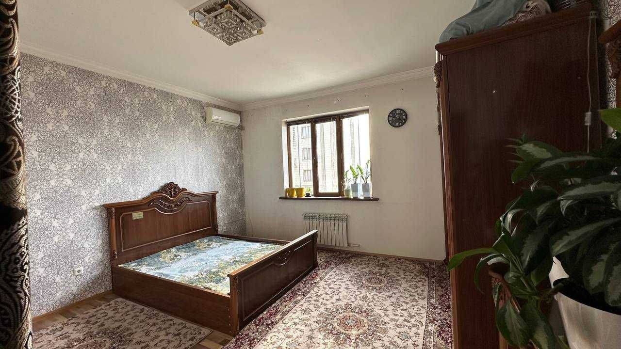 Продается 3-х комнатная квартира , 126 квадратов