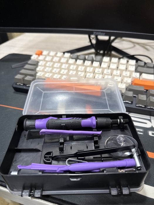 Продам набор отверток для ремонта телефонов