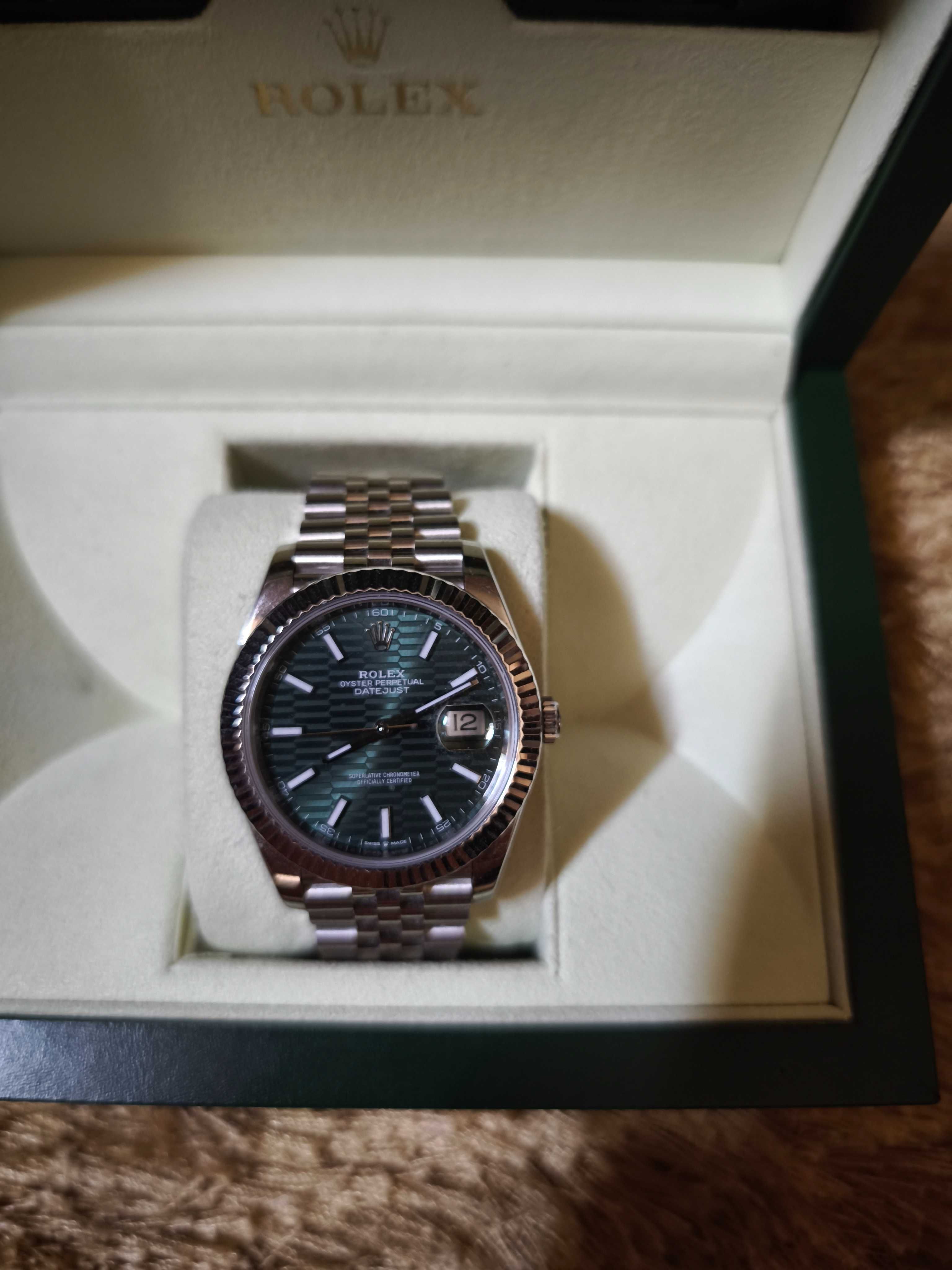 Rolex Datejust 126334 Motif Green