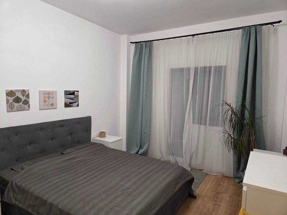 PF Dau in chirie apt. premium cu 2  camere+parcare in zona Donath park