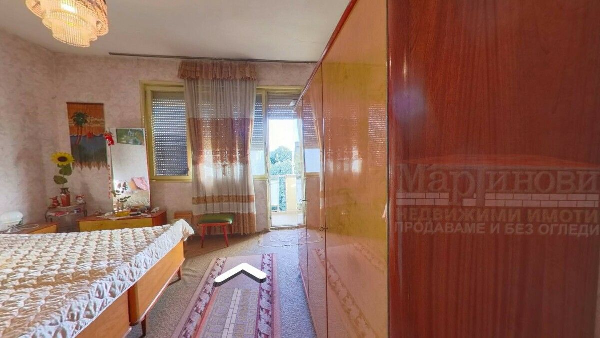 Монтана, 73 кв.м., тухла, етаж 4 от 4, климатик