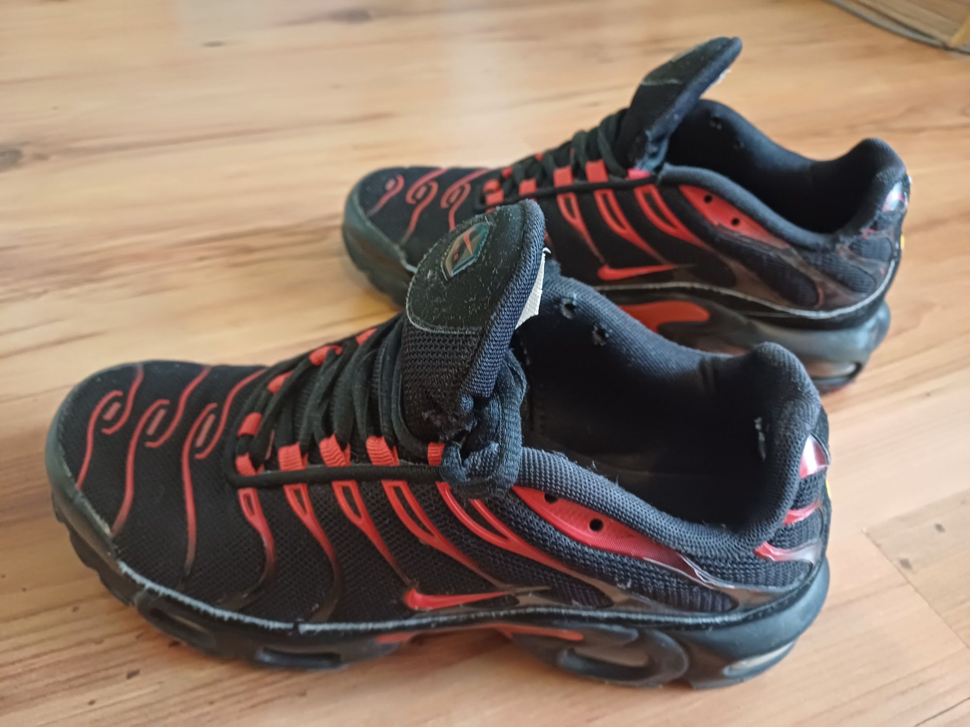 Продавам маратонки Nike