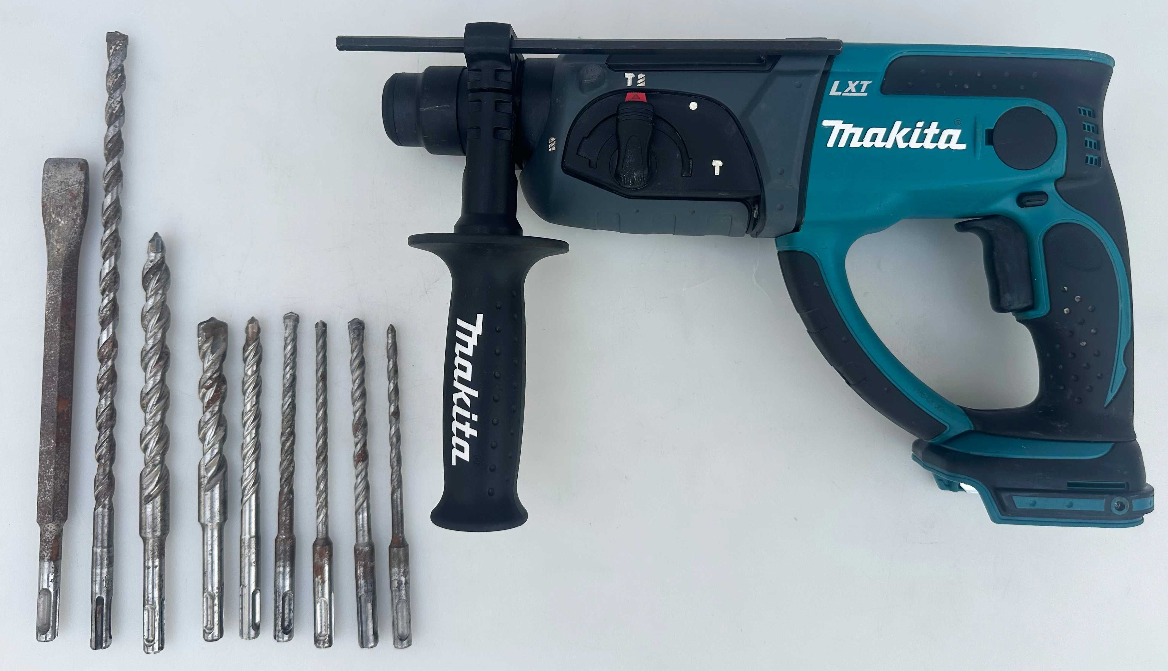Makita DHR 202 LXT - Aкумулаторен перфоратор 18V