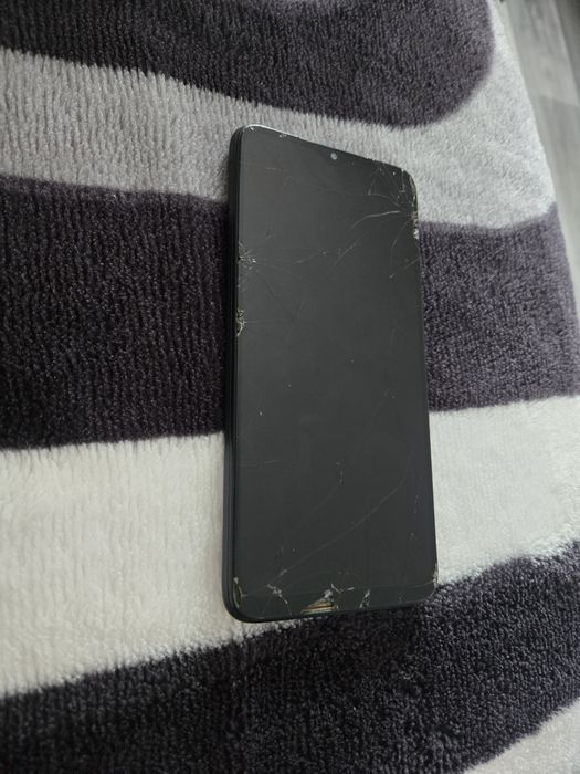 Xiaomi Redmi 9T pentru piese !!