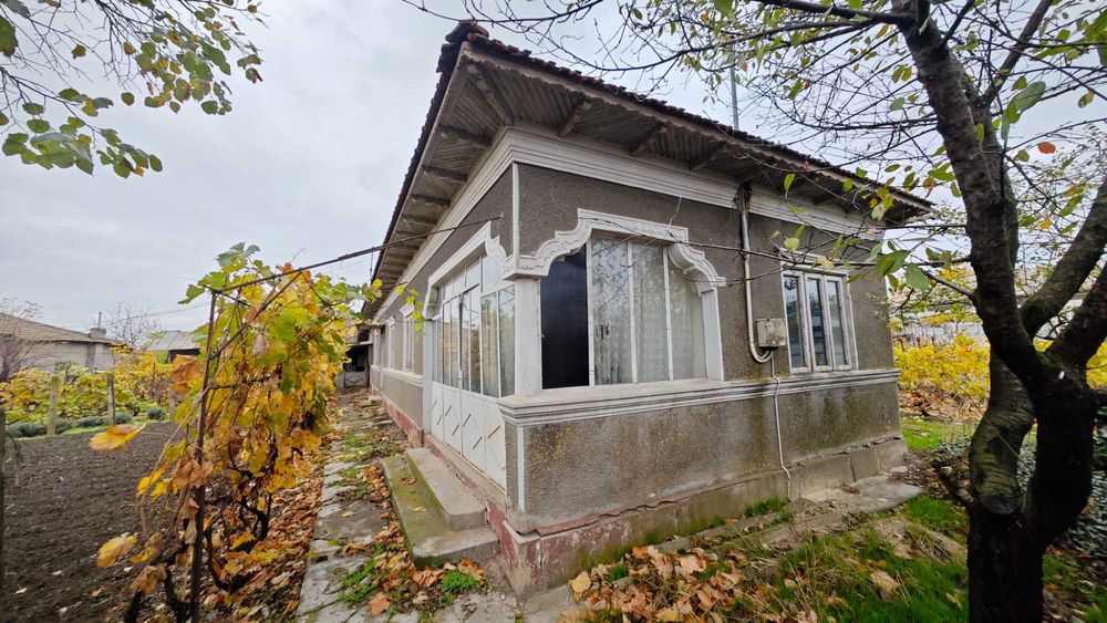 Vând Casă și Curte în comuna Chirnogi, Județul Călărași