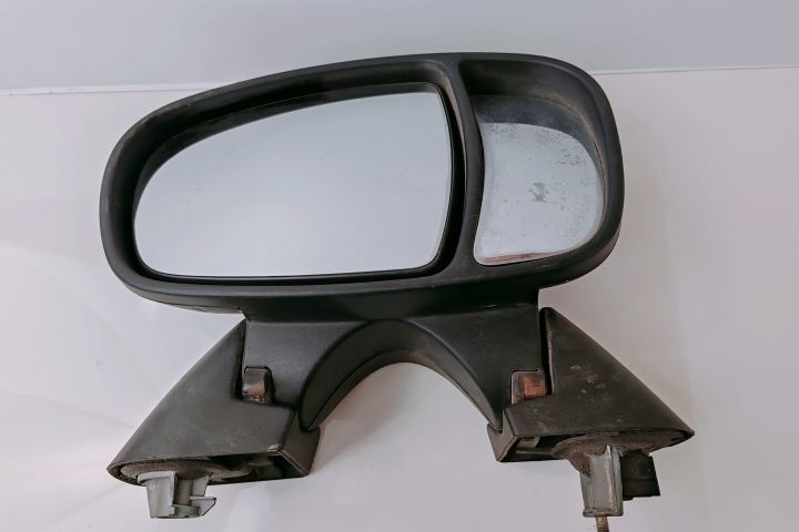 Oglinda  dreapta e2010022 Opel Vivaro A