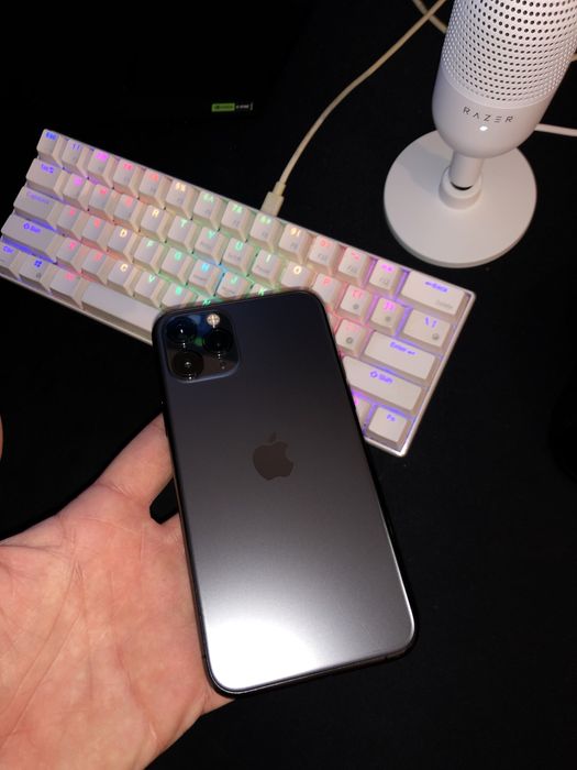 Vand Iphone 11 Pro 64 gb