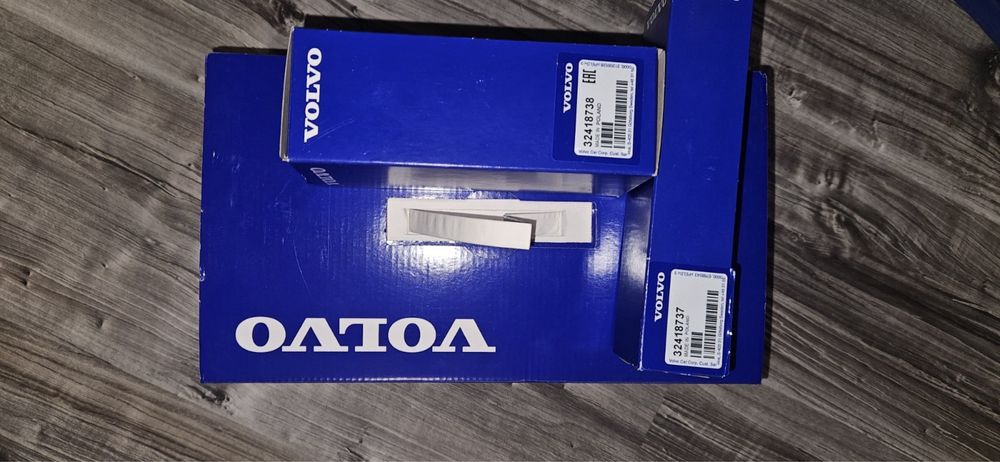 Ляв халогенен фар LED за Volvo XC60