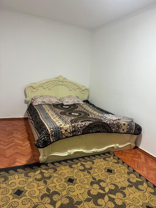 Сдается двухкомнатная помесячно