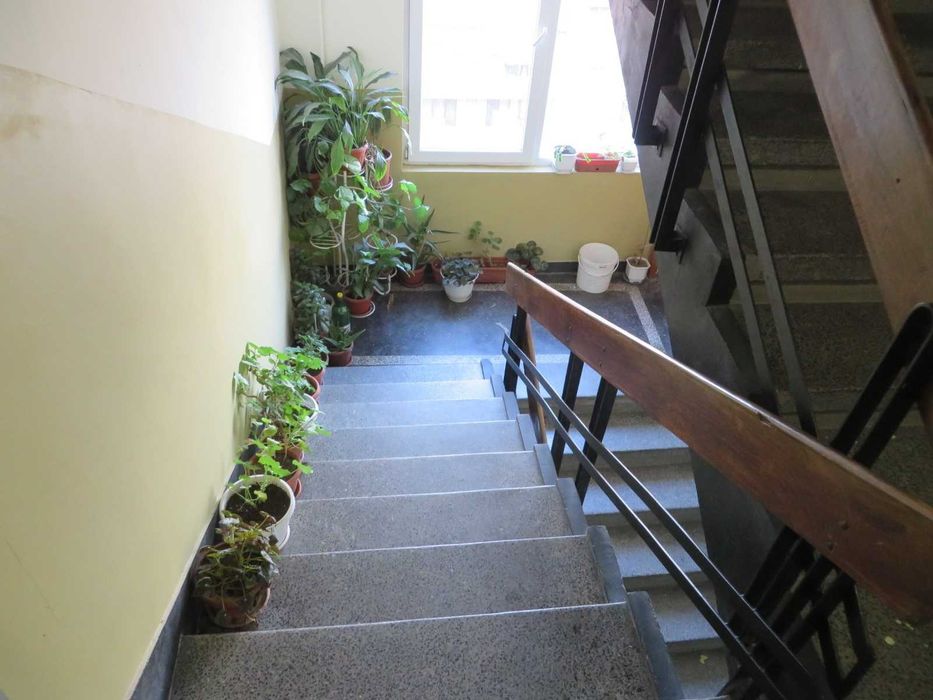 Продава се Тристаен апартамент в Пловдив, Въстанически - 107 кв.м за 1150 €/кв.м - Снимка #11