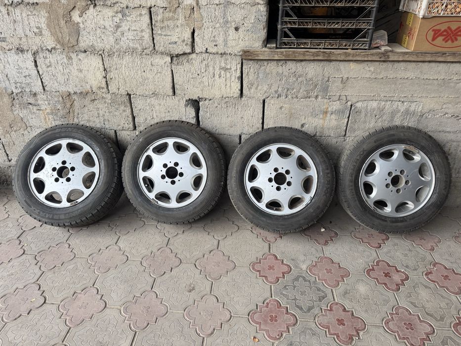 Диски на мерседес с зимней резиной DUNLOP