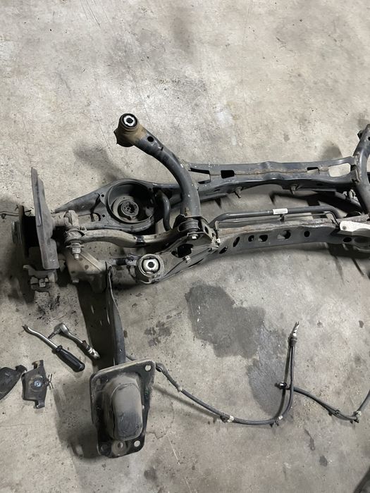 Punte spate completa VW Passat b8 Skoda superb 3