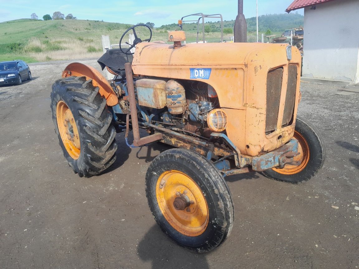 Tractor fiat om 513  65 cai