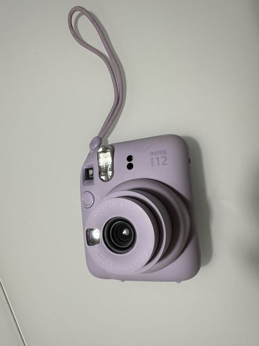 Фотоапарат за моментни снимки Fujifilm Instax Mini 12 Lilac Purple