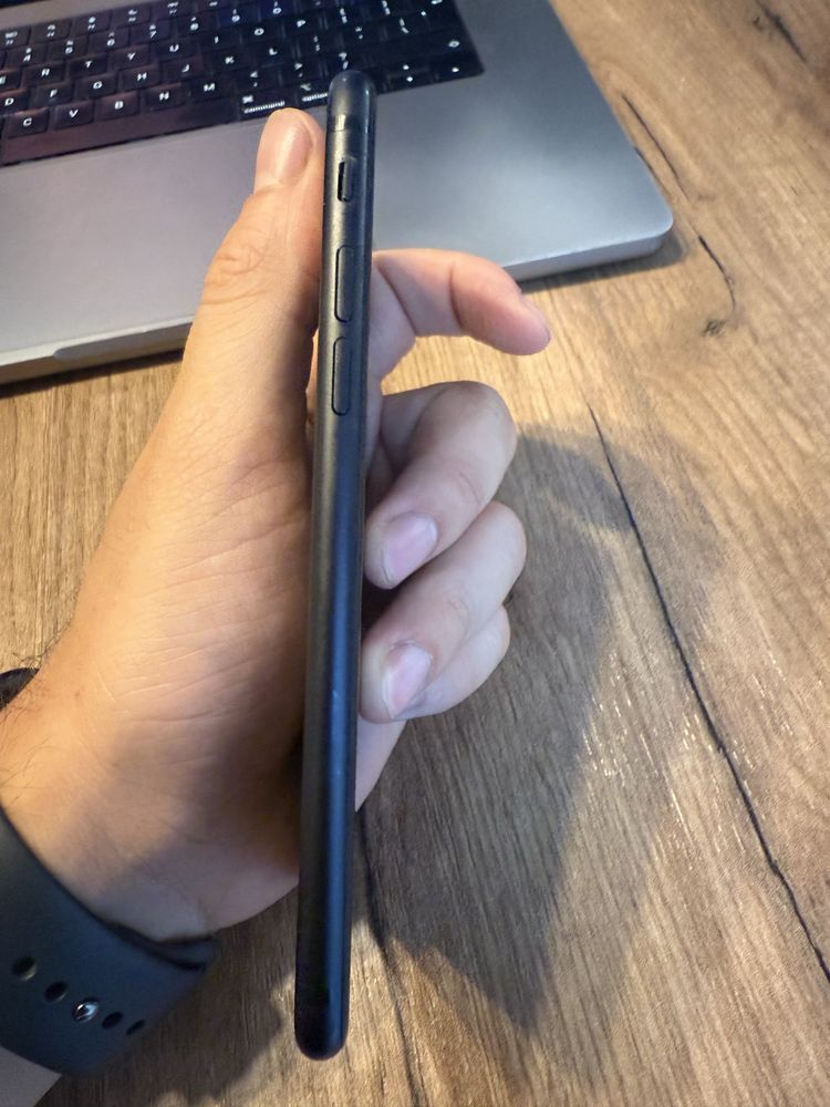 iPhone 7 Black 32GB