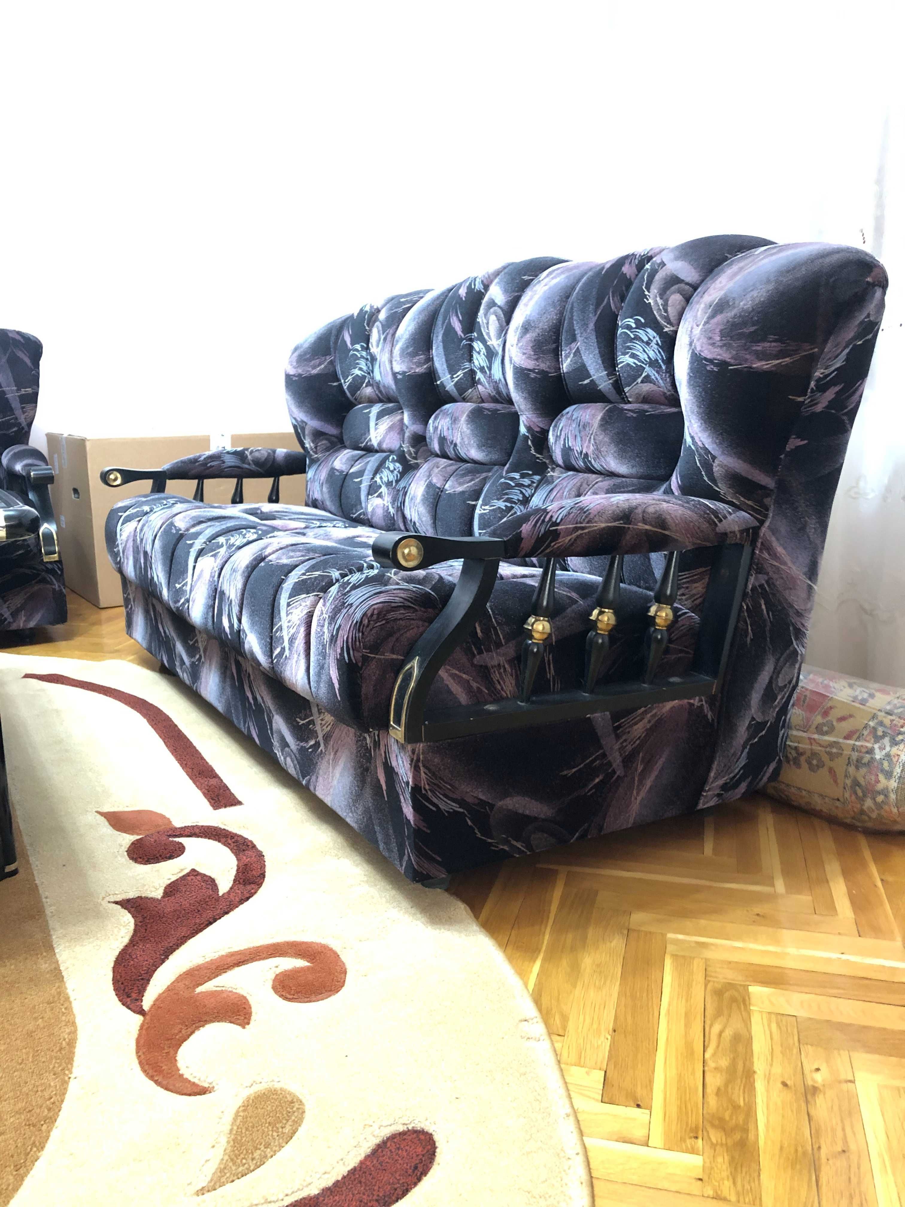Холно обзавеждане