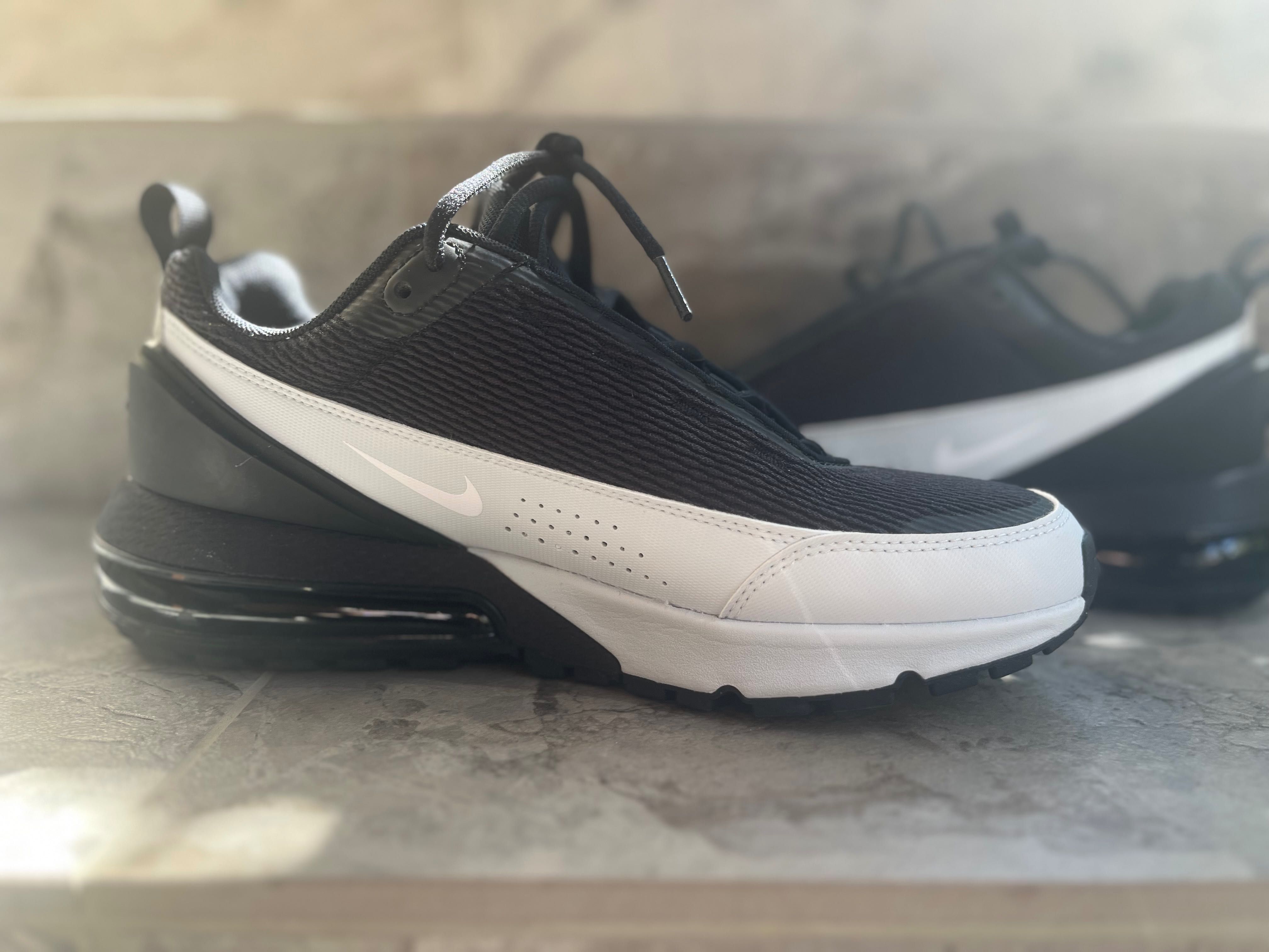 Nike Air Max Pulse