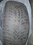 Vând 4 anvelope 215/55/R16 Michelin