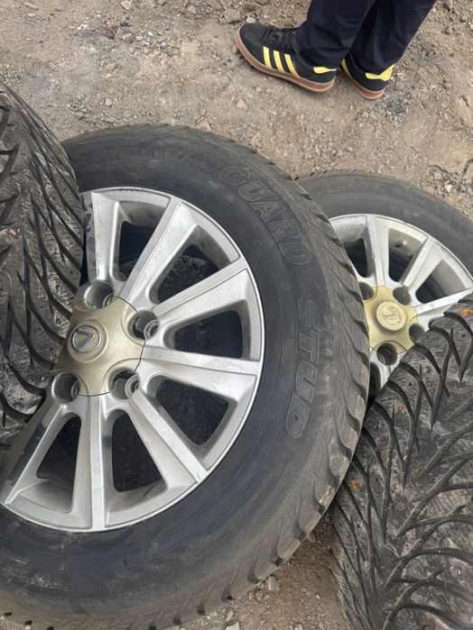 265.60 R 18 шипованные
