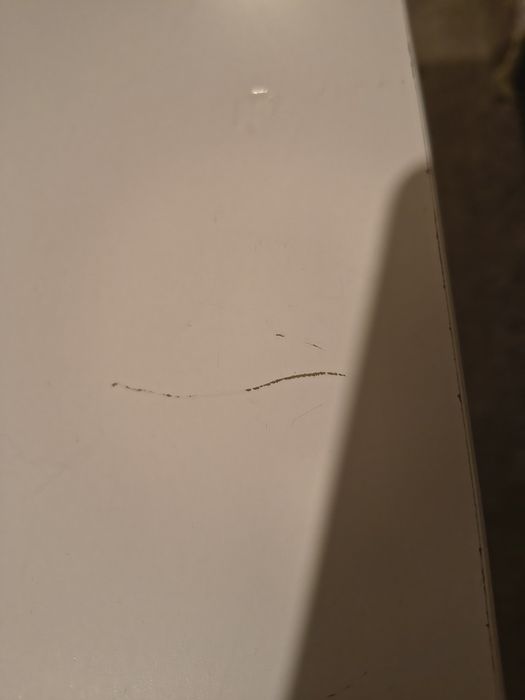 Продавам детско  компютърно  бюро Икеа