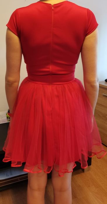 Rochiță roșie, mărimea M