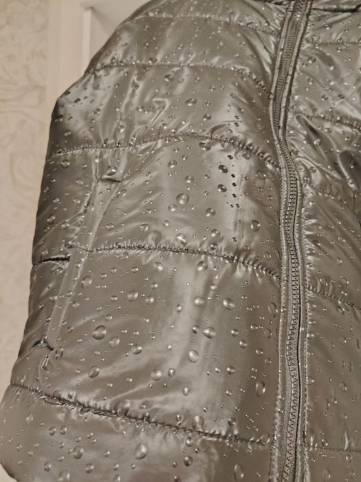 Късо зимно яке размер S-M