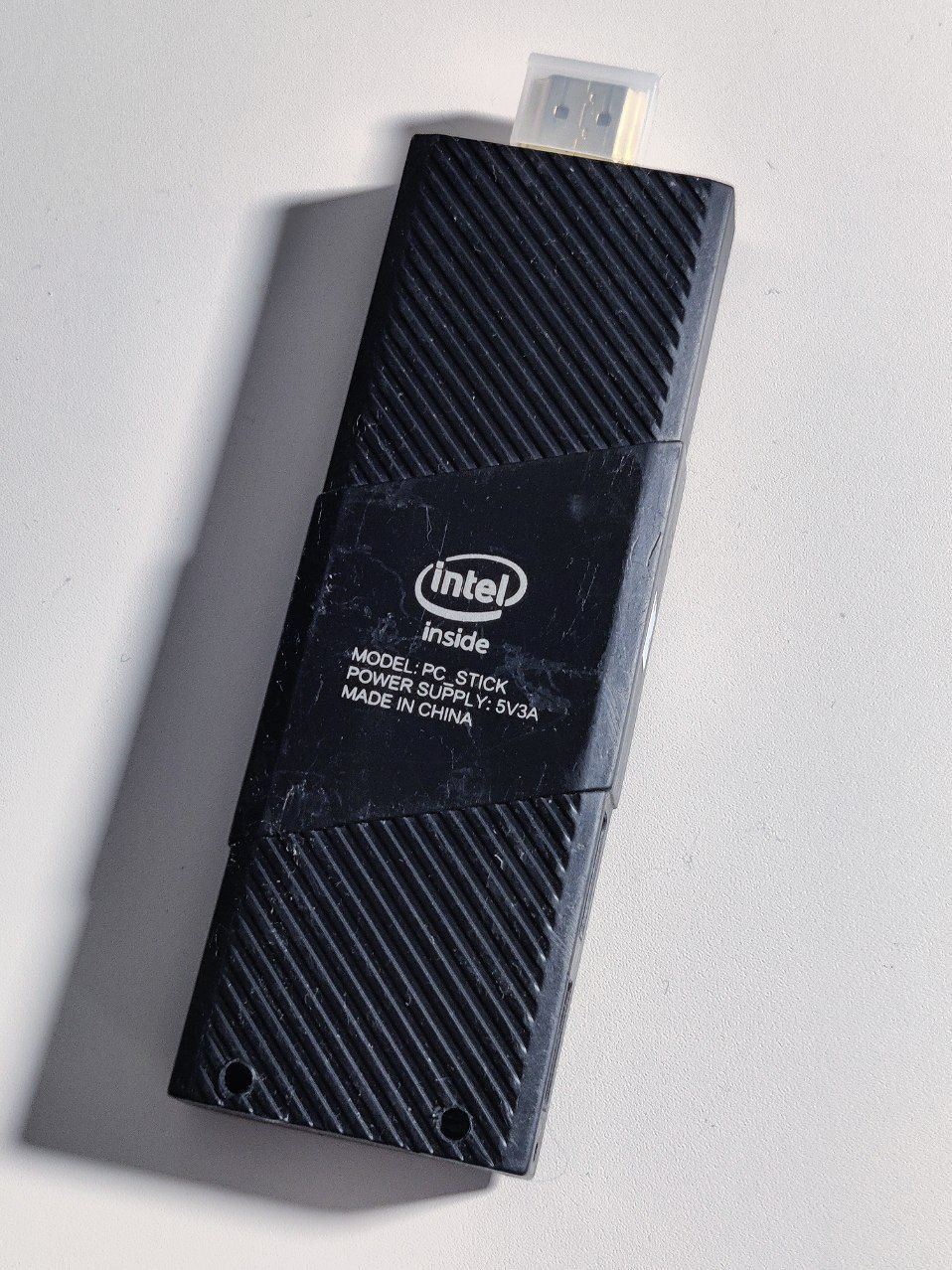 Мини ПК-Стик на Intel Atom X5-Z8350 — 4ГБ ОЗУ / 64ГБ — Компактный ПК