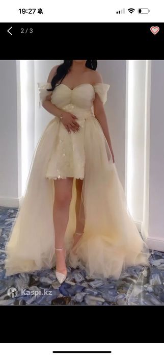 Одежда  продам выпускной  платья вечерняя