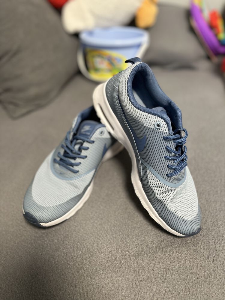 Дамски маратонки Nike 39 номер