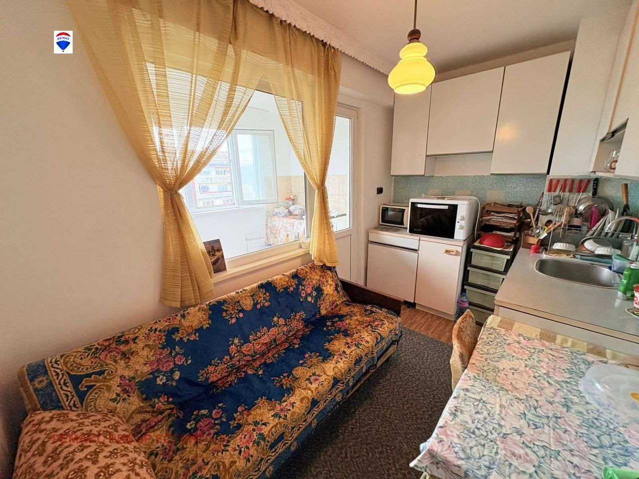 Продава се Едностаен апартамент в Русе, Чародейка - Север - 41 кв.м за 1086 €/кв.м - Снимка #4