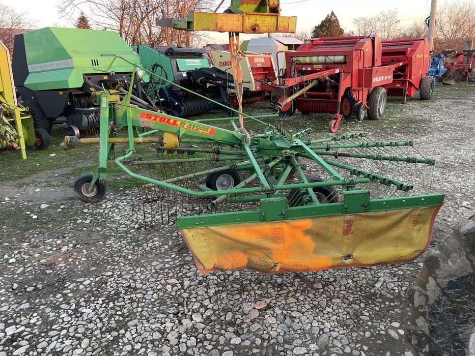 Cositoare Kuhn  , Deutz Fahr  km 22 , km 24 , PZ , Claas