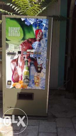 продава вендинг машини/автомати за сухи продукти