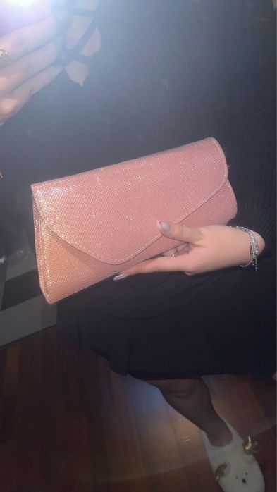geanta plic roz cu sclipici