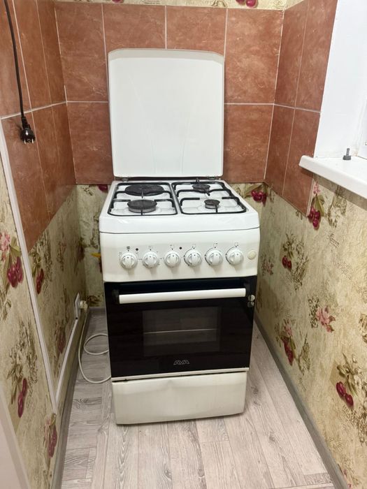 Плита б/у  срочно
