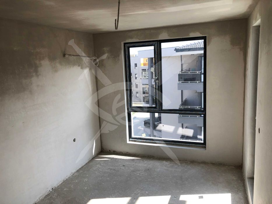 Продава се Двустаен апартамент в Пловдив, Христо Смирненски - 68 кв.м за 1103 €/кв.м - Снимка #2