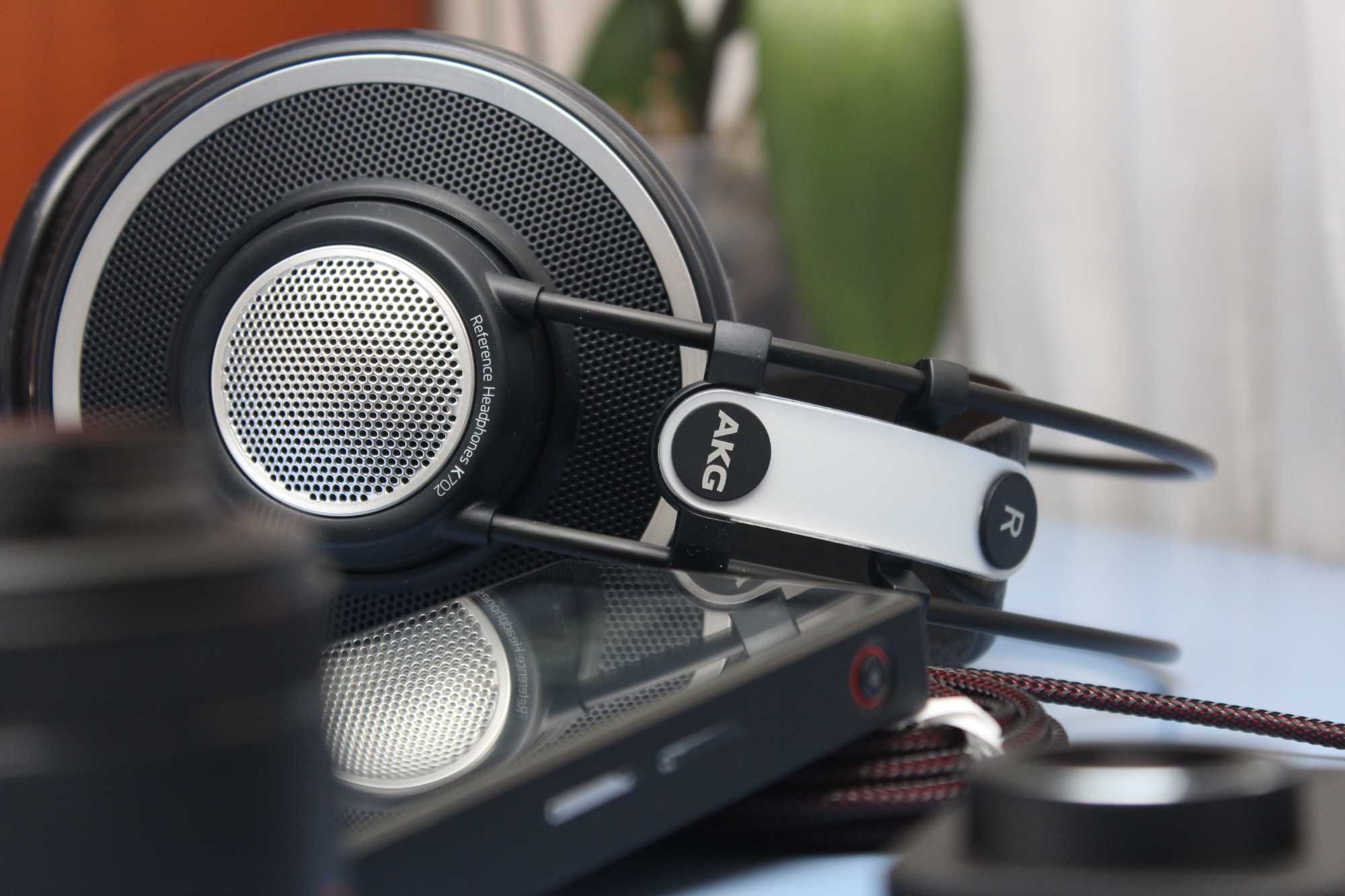 профессиональные мониторные наушники AKG K702 Original