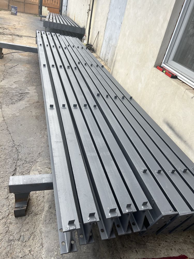 Vând hală structură metalică  8x25x4 (200mp) pret 3100 euro