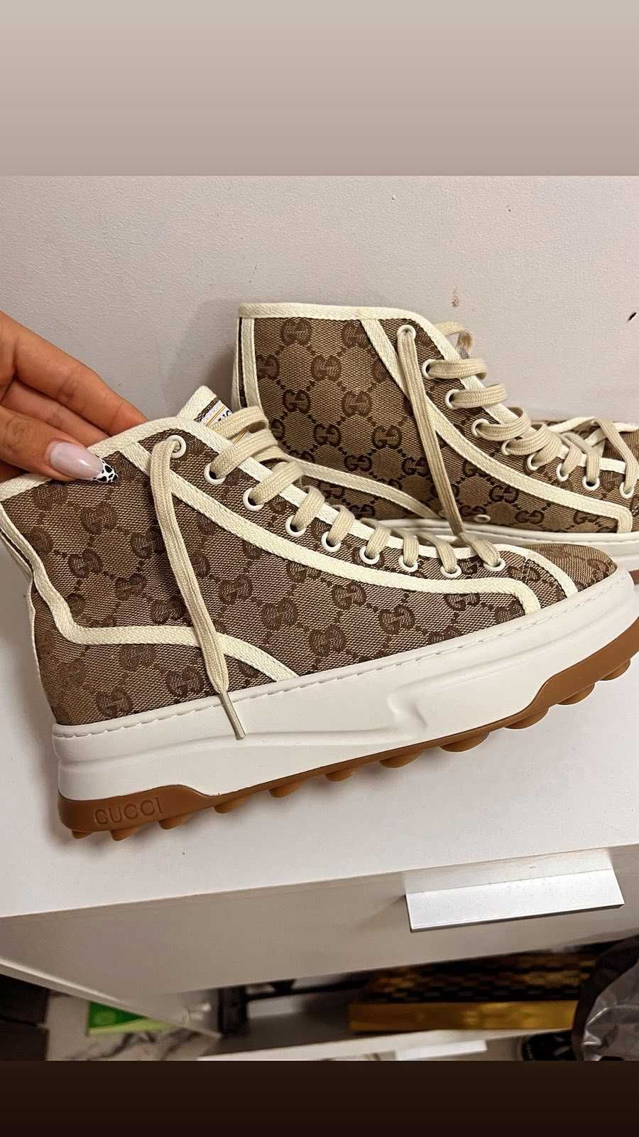 Обувки на Gucci 41 ,42 унисекс са
