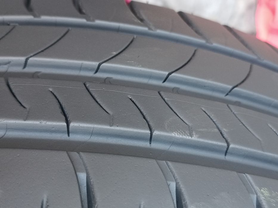 205/60/16 Michelin Дот 3923