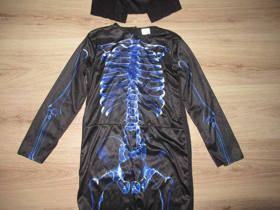 ХЕЛОУИН --СИН СКЕЛЕТ-страхотен гащеризон с маска--134 номер