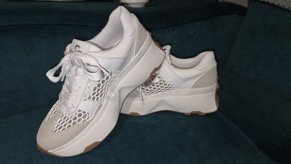 Adidasi GBG Los Angeles