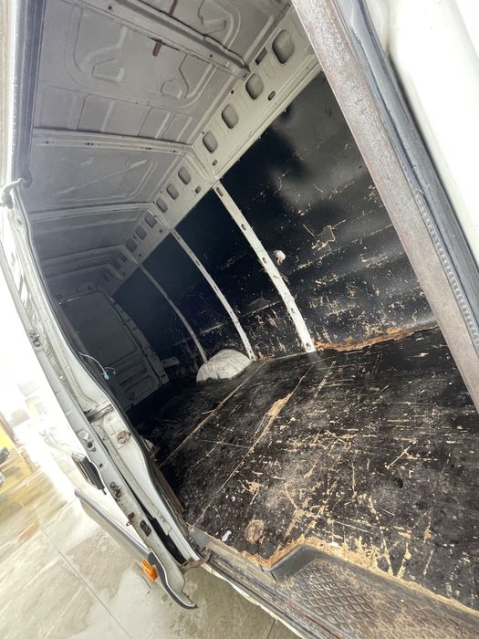 Iveco Daily 2007 • Proprietar • Se conduce cu B ul • accept variante