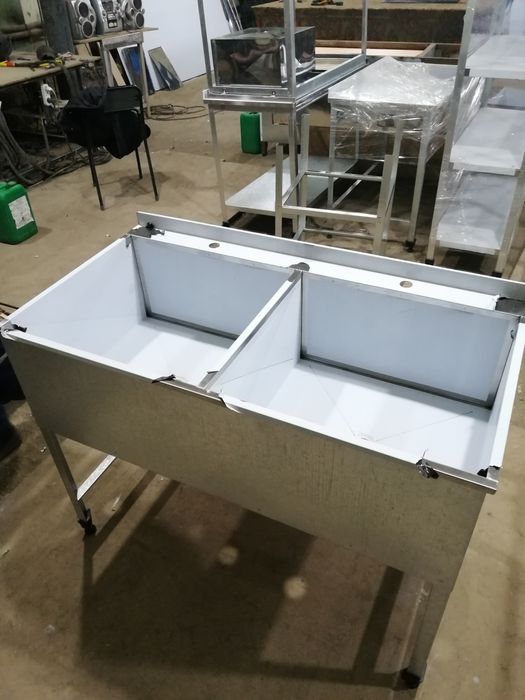 Мойка - Ванна моечная из нержавейки.